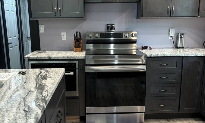 Webster Casa | Quiet & Peaceful Home minutes from Webster Lake & Indian Ranch
