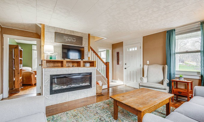 Mifflin Casa | Quiet Port Royal Home w/ Deck, Near Juniata River!