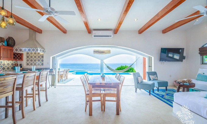 Colonia Meteorológico Casa | NUEVA propiedad de lujo frente al mar ubicada en el centro de la isla en Isla Mujeres