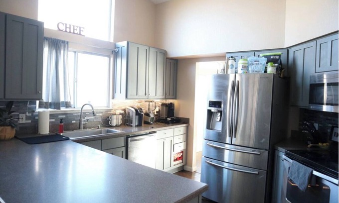 Northwest Reno Casa | Quiet Professional's Retreat - 10 Min to Hospitals & Downtown Reno