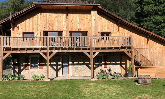 Marignier Apartamento | Quiet property, close to hiking trails