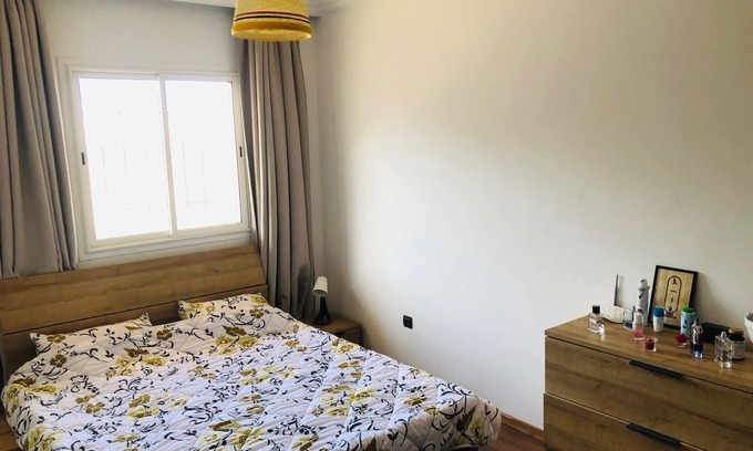 Harhoura Apartamento | Residencia tranquila con piscina junto al mar.