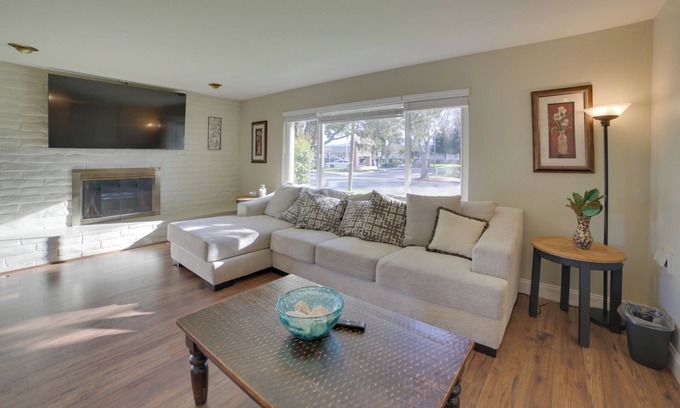 Salinas Casa | Quiet Salinas Vacation Rental 10 Mi to Beach