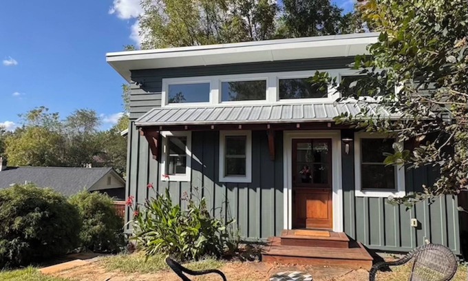 Five Points Cabaña | Quiet Tiny Home Walking Distance to Downtown