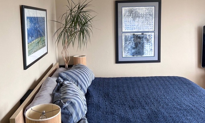 Russian Hill Apartamento | Quiet top-floor flat central to all the marina/russian hill/fort mason sites