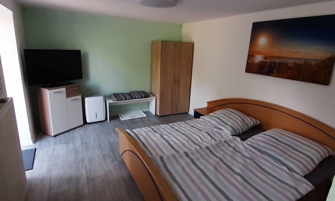 Oberbettingen Apartamento | Quiet vacation apartment for 2 people