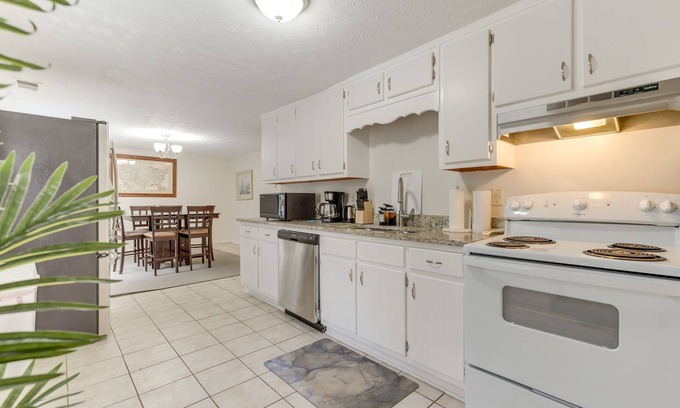 Peachtree City Casa | Quiet Vacation Rental in Peachtree City w/ Yard!