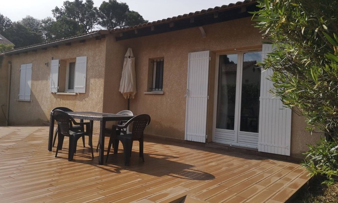 Bagnols-sur-Ceze Casa | Quiet villa