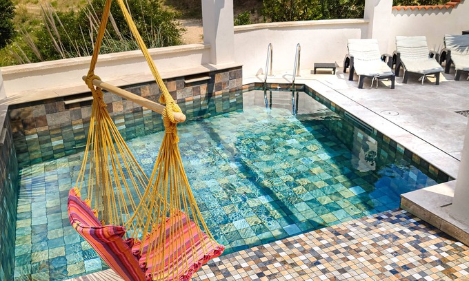 Carry-le-Rouet Villa | VILLA REIALA: 90 m² tranquilos, piscina y jardín privado. Playa y pueblo a 800 m