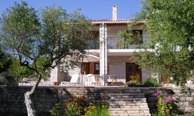 Skafidia Apartamento | Tranquila en el campo de olivos, cerca del mar ya sólo 32 km de Olimpia.