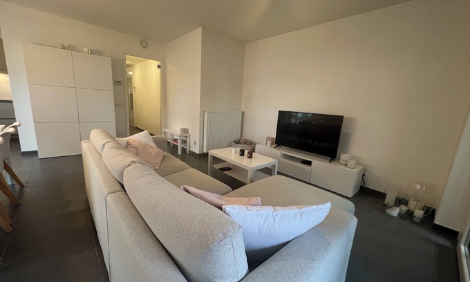 Harelbeke Apartamento | Quietly located apartment, in a green and watery area,