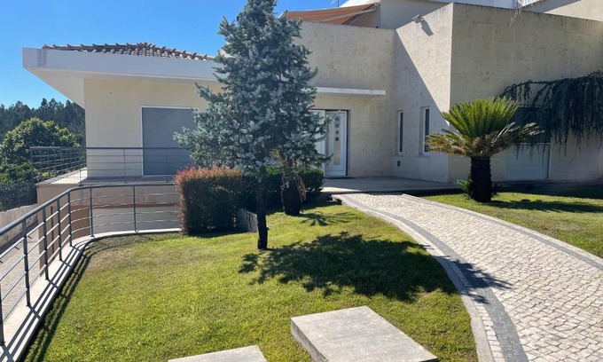 Paco Villa | Quinas Playground