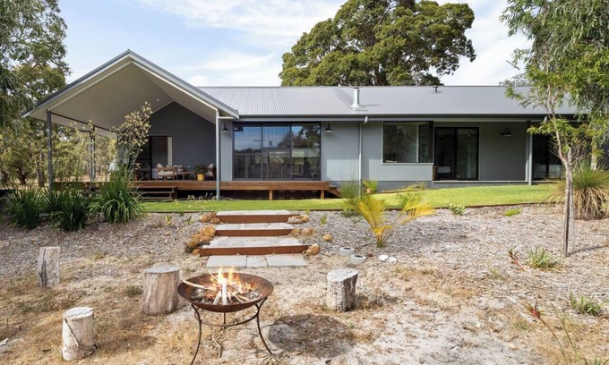 Quindalup Casa | Quindalups Lot 104 Your Perfect Family Escape