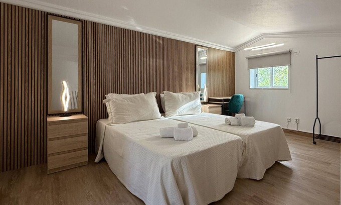 Albufeira Chalet De Esquí | Quinta Casalinho - Studio Falesia