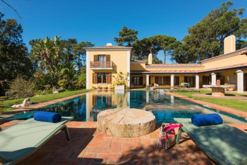 Carvoeira Casa | Quinta das Pedras