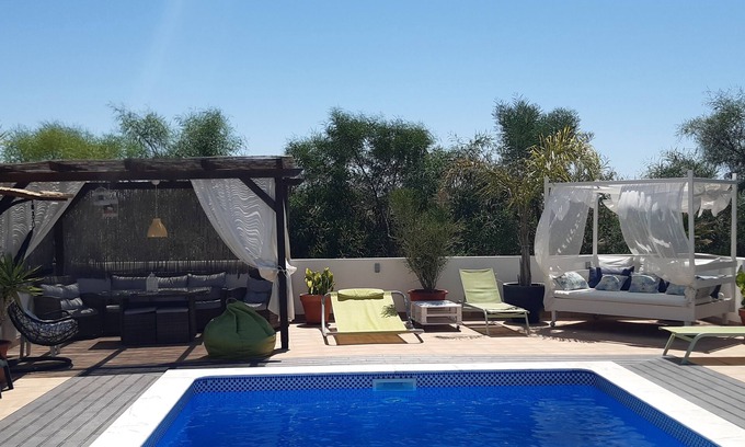 Bernarda Cabaña | Quinta dos Miguéis - Casa rústica, piscina privada y cerca de las playas y campos de golf