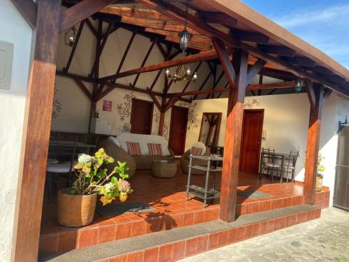 Ambato Cabina | Quinta Hotel Las Buganvillas