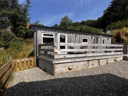 Bryn-crug Casa | Quirky Cabin with On Site Dog Field