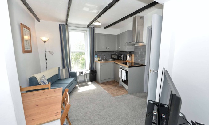 Brixham Apartamento | Quirky & Cosy Apartment in Brixham Centre, Devon