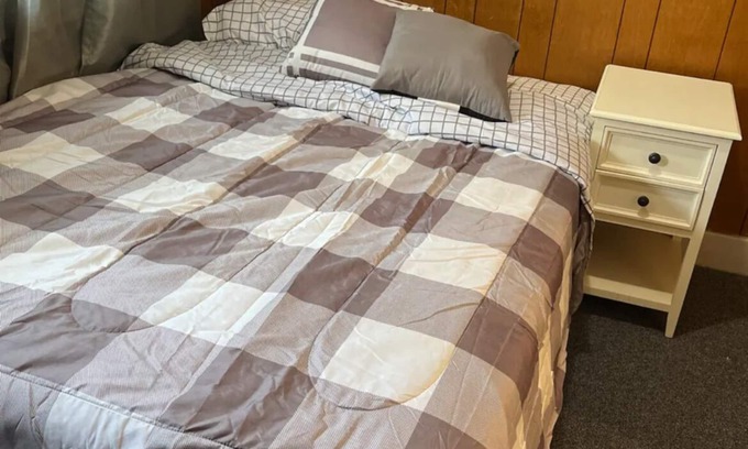 Warren Apartamento | Quite and cozy apartment with AC in charming Warren