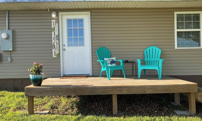 Harrison Casa | Quite and peaceful country setting just minutes from town.