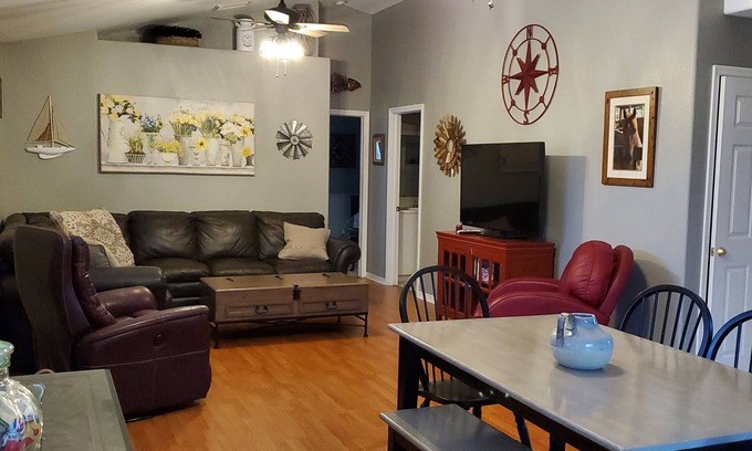 Punta Gorda Apartamento | Apartamento tranquilo - Cerca del aeropuerto de Punta Gorda