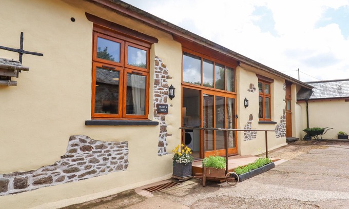 Christchurch Cabaña | QUOIT X BARN, pet friendly, with open fire in Bampton, Devon