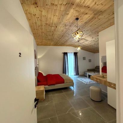 Sakës Apartamento | Qyteza Guest House & Camping