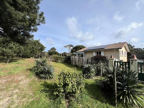 Vendays-Montalivet Villa | Résidence 058-vendays Montalivet - 058 - Petit coin paisible à côté des pins et à 200m de l'Océan MAE-4871