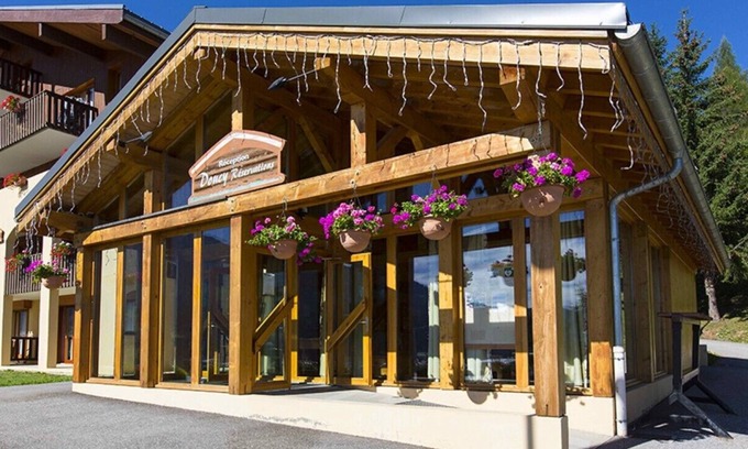Doucy-Combelouviere Apartamento | Résidence Beauregard 2P6S