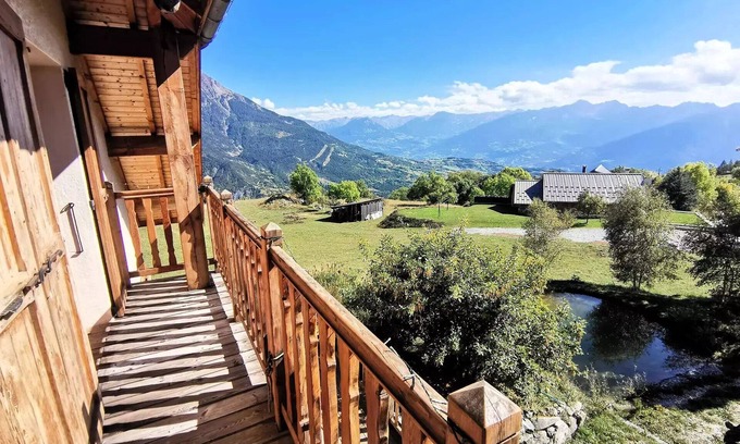 Reallon Chalet De Esquí | Vrbo Property