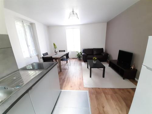 Survilliers Apartamento | Résidence du Houx - 1 (Astérix, Aéroport CDG, Chantilly, Parc des expos.)