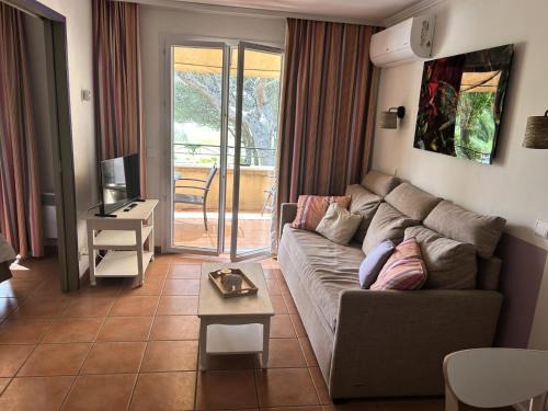 Pont Royal Apartamento | Résidence Hôtel du Golf de Pont Royal - maeva Home - Appartement 2 pièces 4 personnes climatisé - Sélection MAE-2504