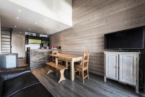 Le Lavachet Apartamento | Résidence Hameau De Toviere - Duplex rénové · Départ et retour skis aux pieds · MAE-1434