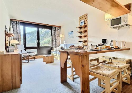 Val-d'Isere Apartamento | Résidence Le Villaret - 2 pièces spacieux pour 5 personnes situé au pied des pistes de "la Daille" et proche des commerces. MAE-5771