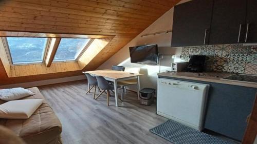 Vallouise-Pelvoux Apartamento | Résidence Les Anémones - Chaleureux Appartement de montagne 4 pers MAE-1921