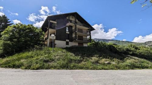 Puy-Saint-Vincent Apartamento | Résidence Les Maisonnettes - GRAND APPARTEMENT AU CALME - 6/7 PERS MAE-4661
