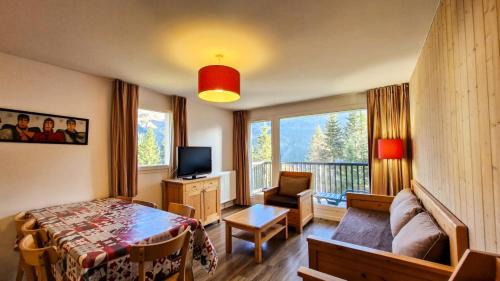 Flaine Apartamento | Résidence Les Pleiades - Appartement spacieux et lumineux · Centre station · Balcon · Parking couvert MAE-7354