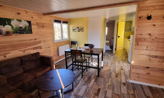 Peyrignac Casa | Residence Sonnenblumen 4 Personen 3 Zimmer