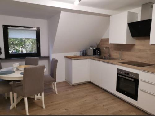 Oberhausen Apartamento | R&A Monteurzimmer