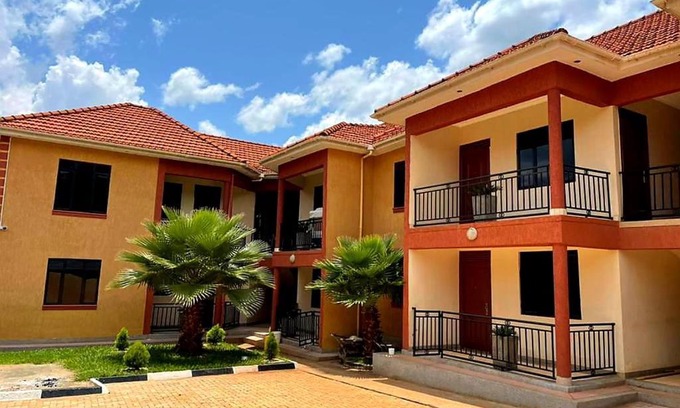 Entebbe Apartamento | R & R FURNISHED APPARTMENT AKRIGHT CITY BWEBAJJA