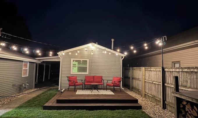 Newville Casa | New Listing on Rock River/Lake Koshkonong