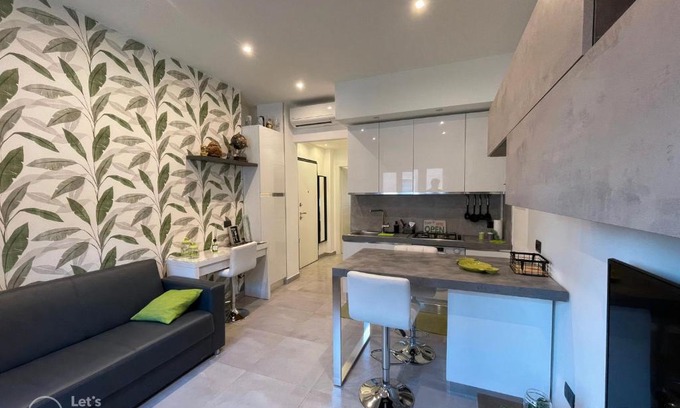 Affori Apartamento | R39 Modern Apartment with Private Parking