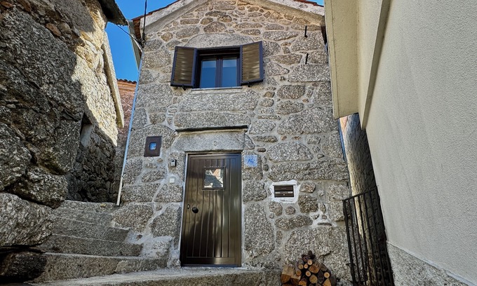 Alvoco da Serra Casa | Raízes da Serra | Casa Alvoco