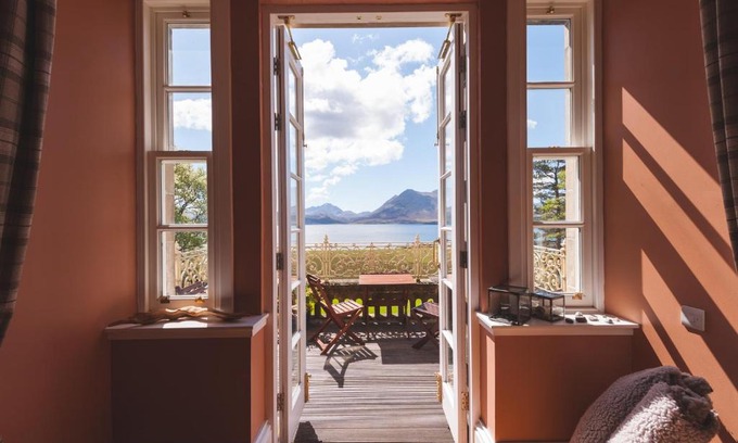 Isle of Raasay Casa | Raasay House Hotel