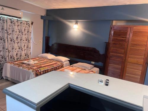 Crown Point Apartamento | Radiant Rock Guest House