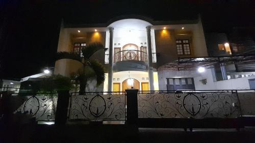 Bandung Casa | Radissa Homestay Bandung
