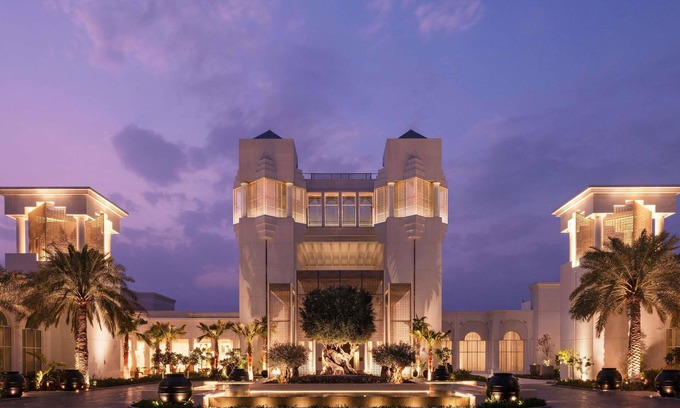 Zallaq Hotel | Raffles Al Areen Palace Bahrain