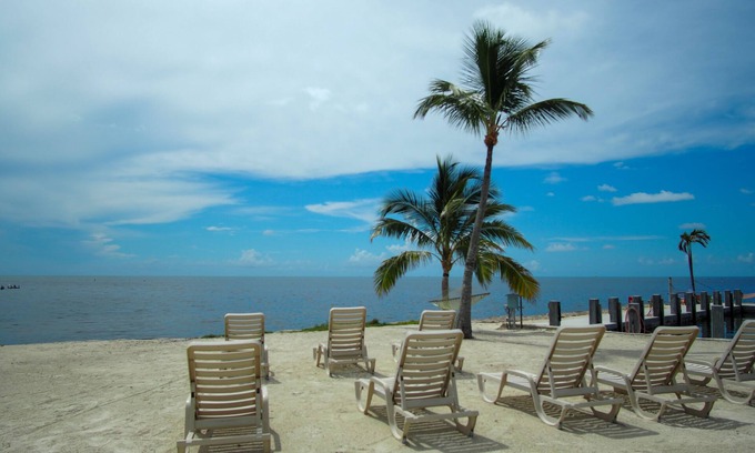 Islamorada Casa | Ragged Edge Resort & Marina