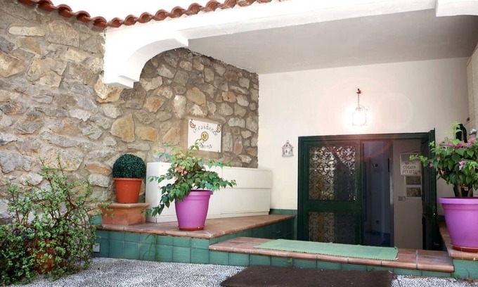 San Pietro Apartamento | Raggio di Luna blue apartment- surrounded by nature, exclusive place sea view